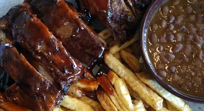 Phil's BBQ - mouth-watering bbq